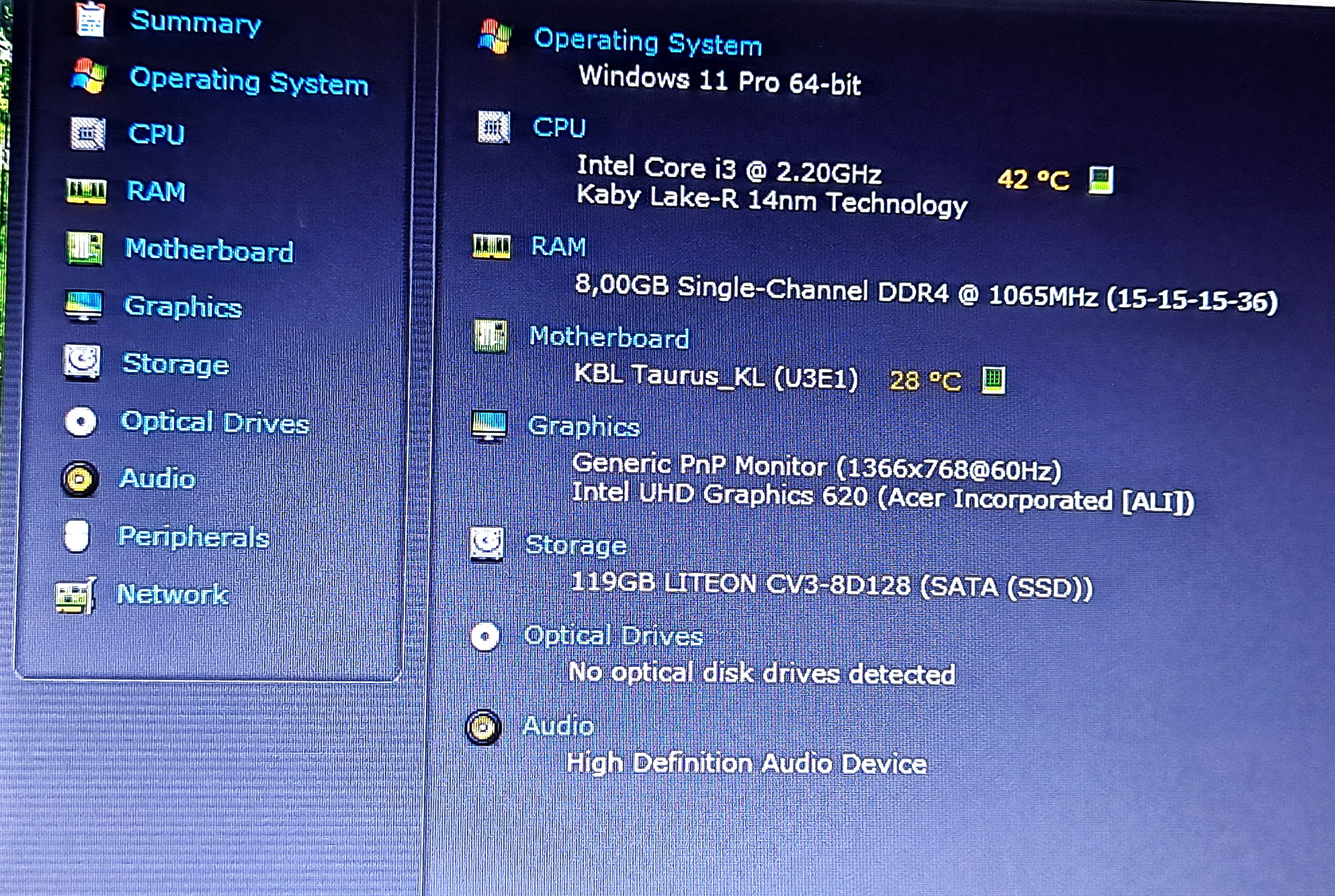 Vand laptop ACER Extensa 15--Intel i3-8130U-Turbo Speed 3.4 GHz--8GB Ram DDR4--SSD — miniatură 2