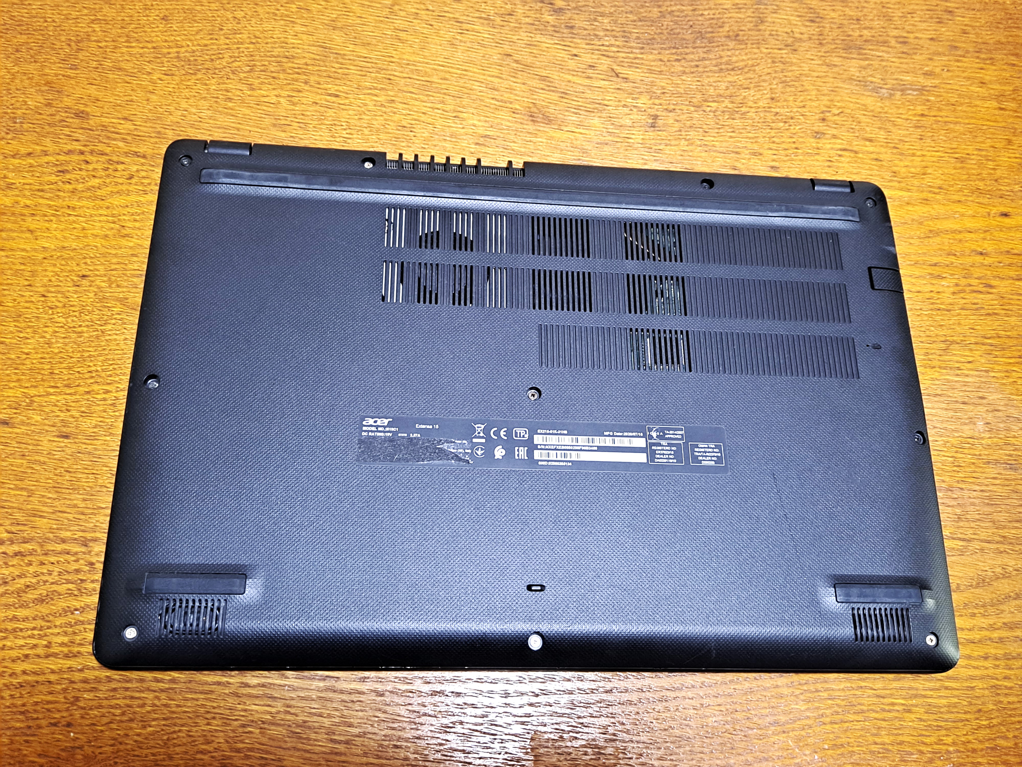 Vand laptop ACER Extensa 15--Intel i3-8130U-Turbo Speed 3.4 GHz--8GB Ram DDR4--SSD — miniatură 6